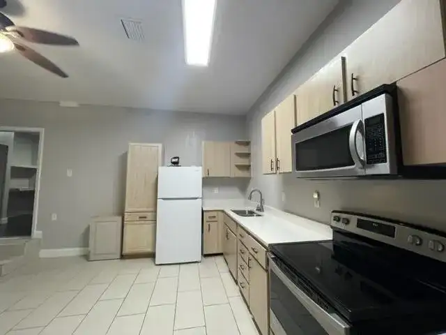 704 SW 6th Street, Okeechobee FL 34974 photo 2