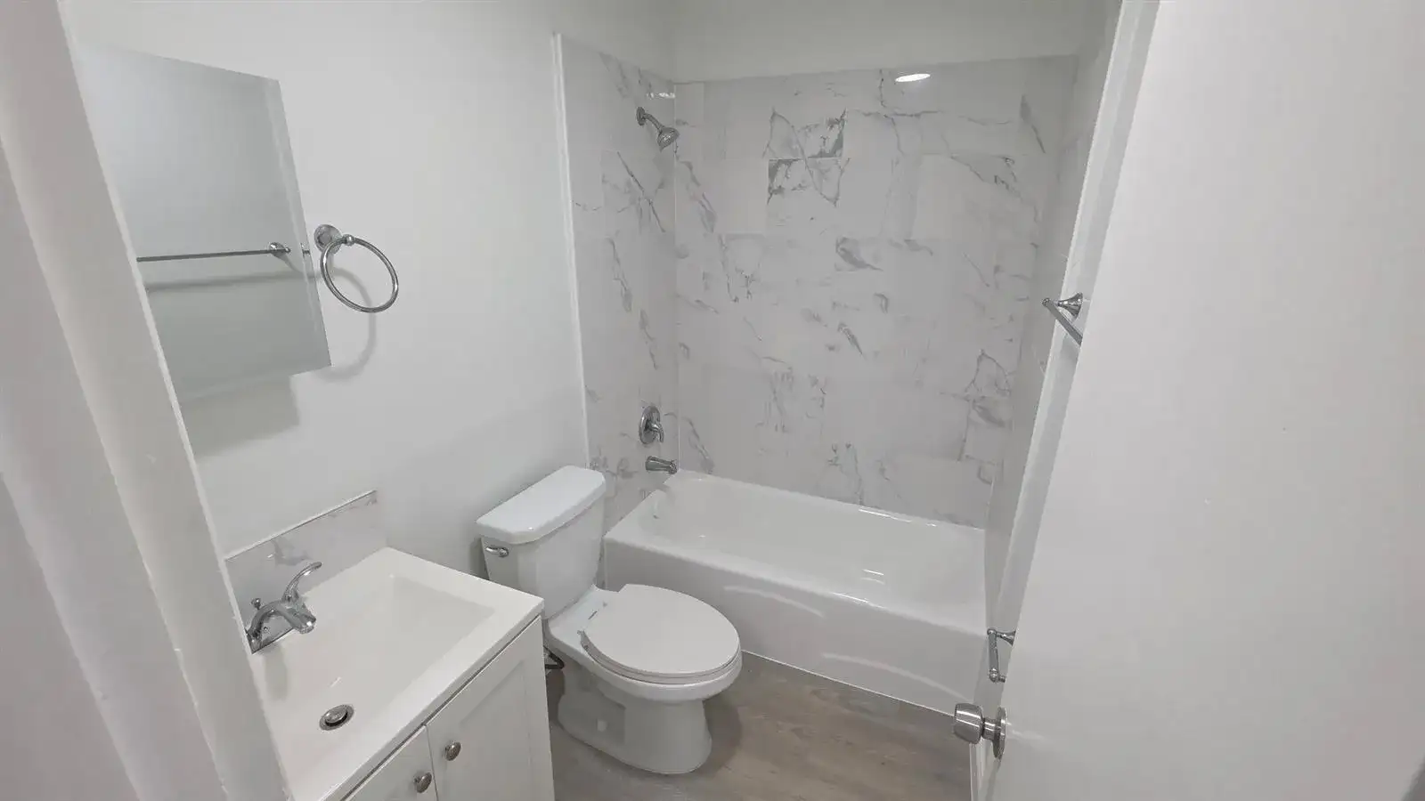 7311 VENETIAN Street # 6, Miramar FL 33023 photo 5