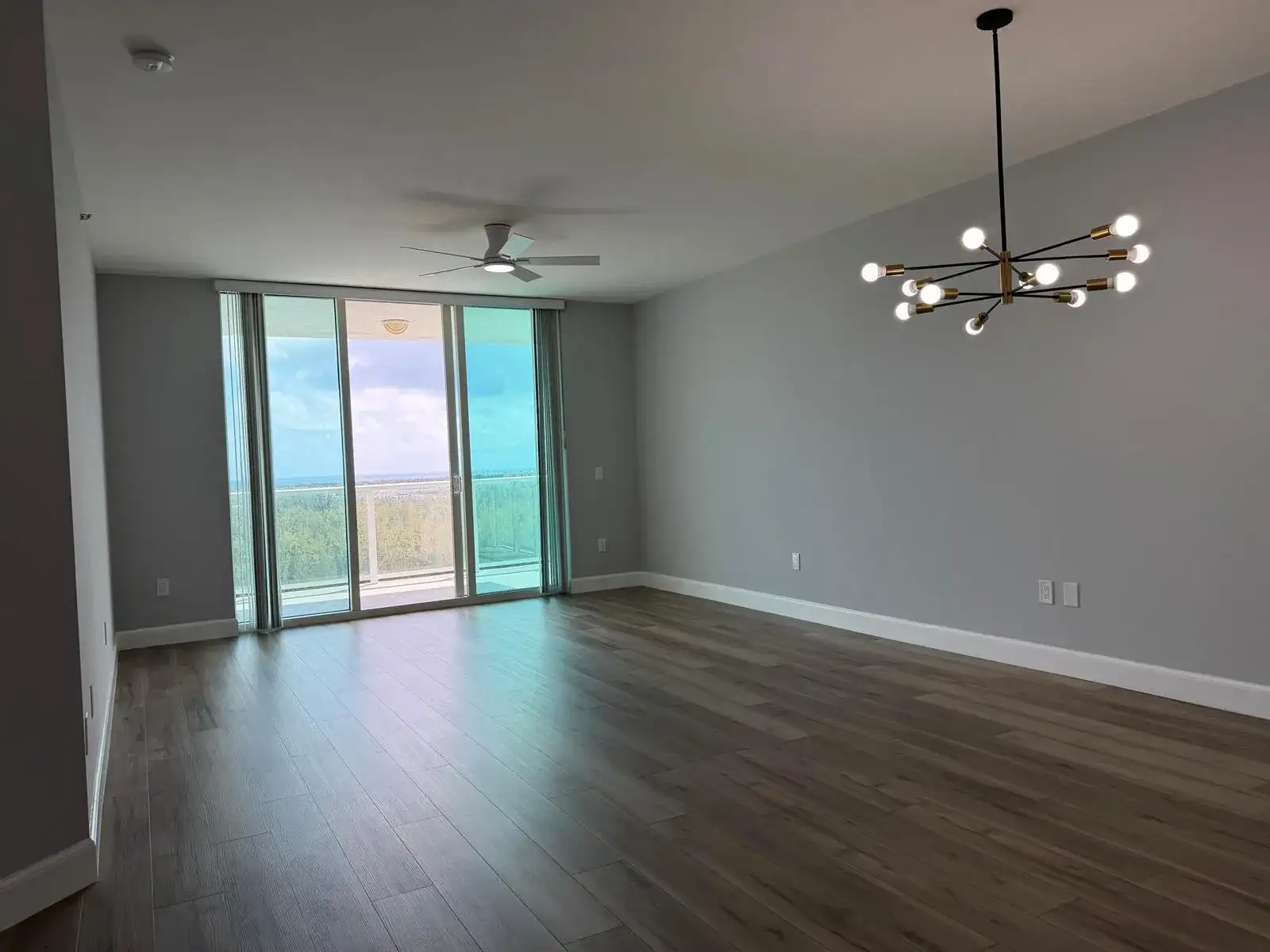15051 Royal Oaks Lane # 1603, North Miami FL 33181 photo 3