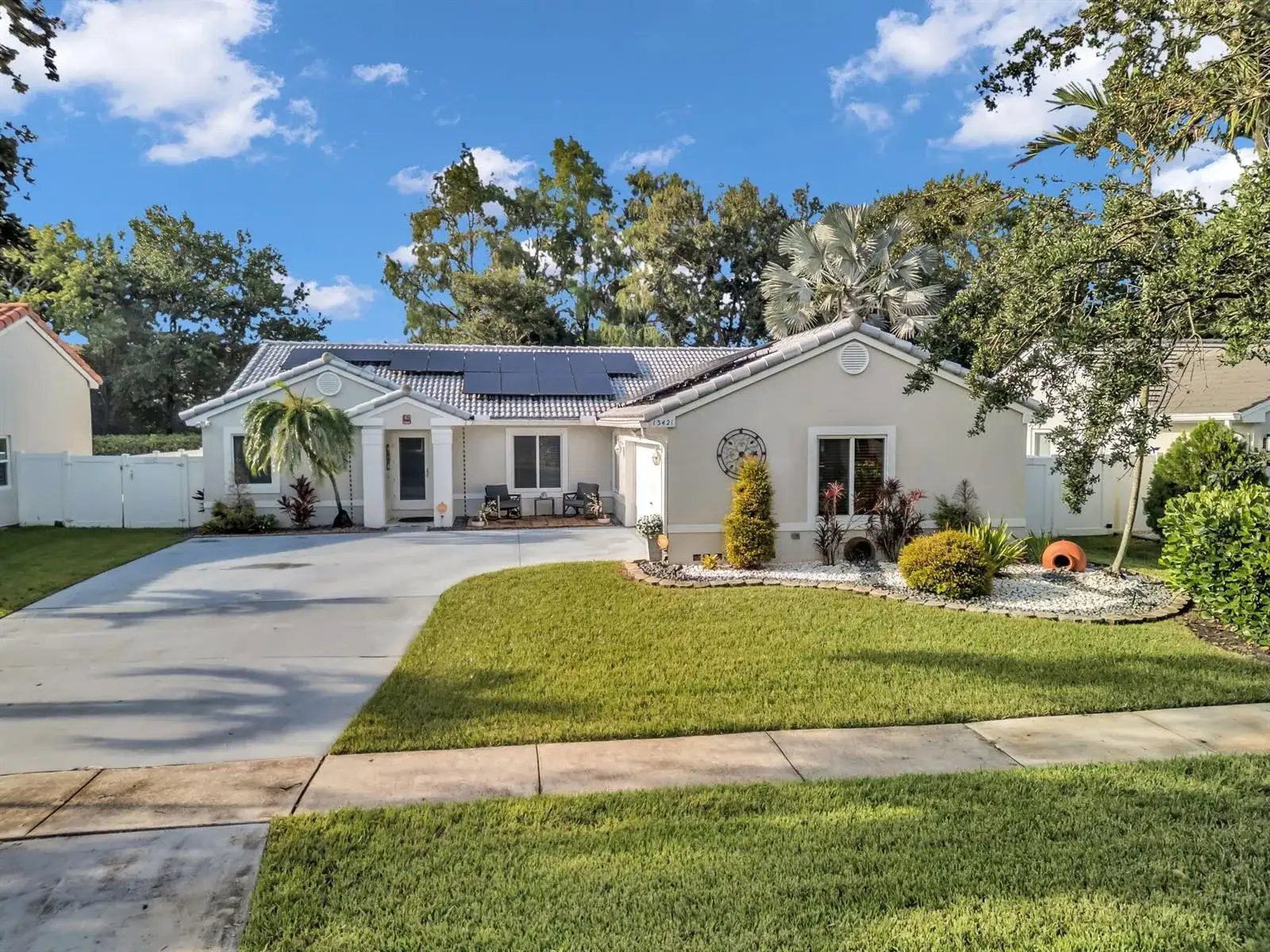 13421 SW 17TH Court, Miramar FL 33027 photo 2