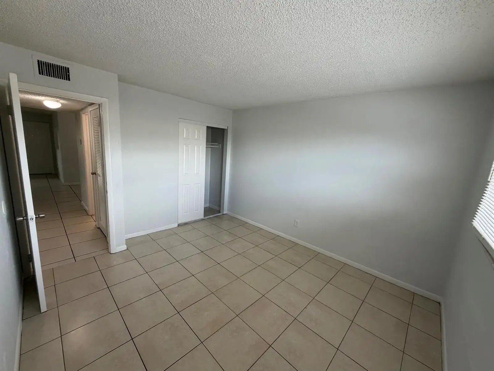 4160 NW 21st Street, Lauderhill FL 33313 photo 4