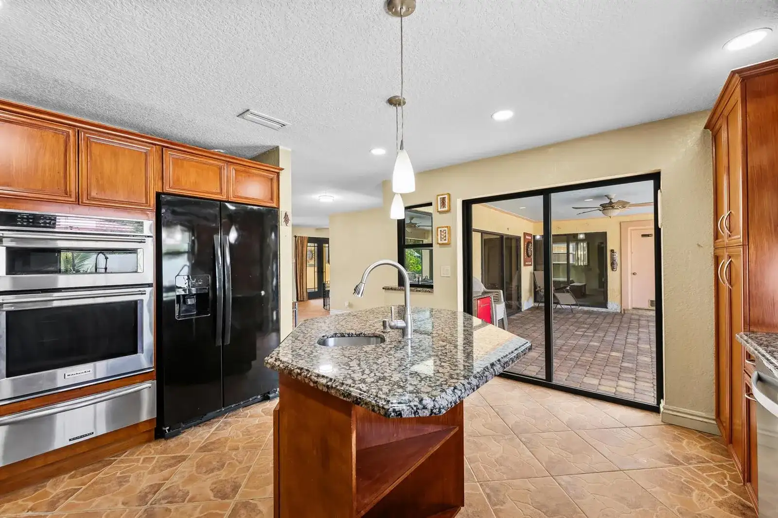 7970 NW 1ST Court, Margate FL 33063 photo 5