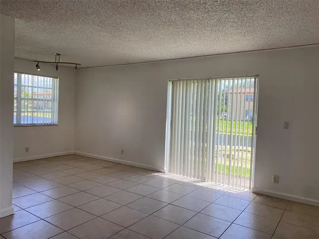 8734 SW 3 Street # 107, Pembroke Pines FL 33025 photo 4