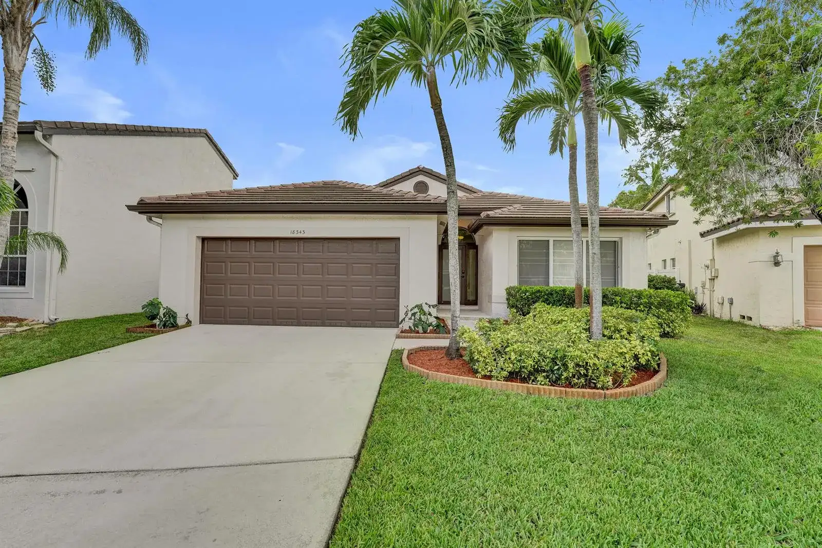 18343 SW 5TH Court, Pembroke Pines FL 33029 photo 2