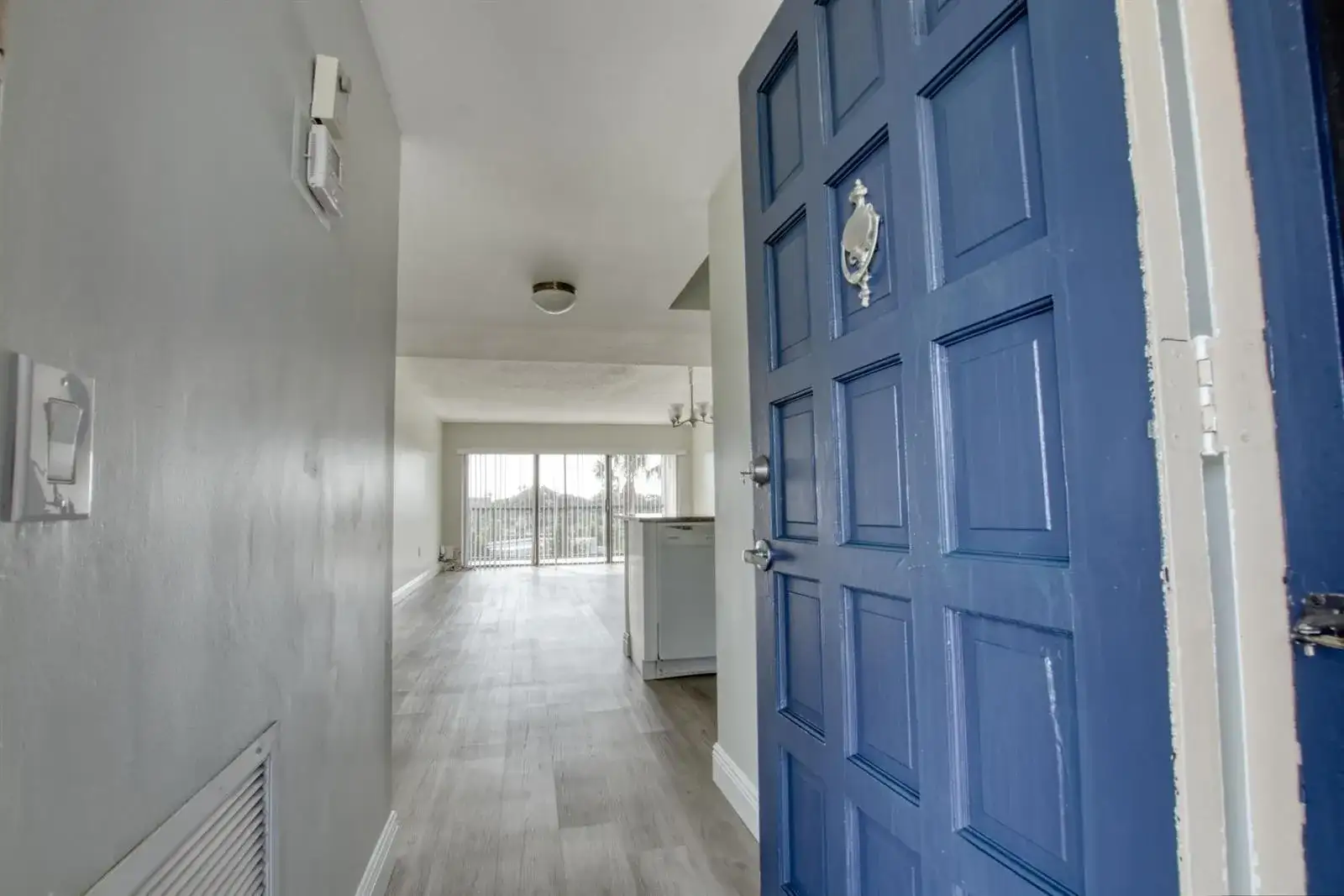 4254 D Este Court # 304, Lake Worth FL 33467 photo 2