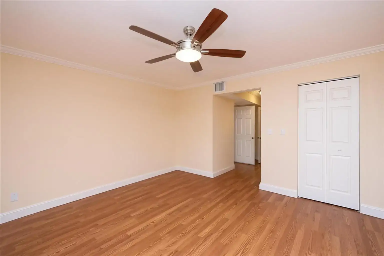 4000 N HILLS Drive # 35, Hollywood FL 33021 photo 3