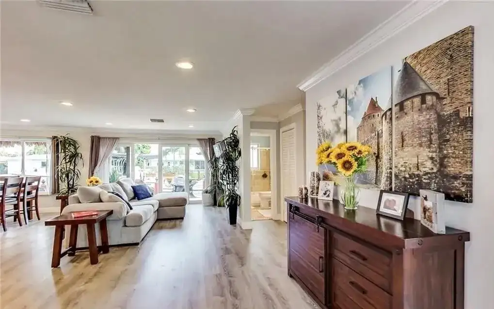 361 SE 9TH Court, Pompano Beach FL 33060 photo 4