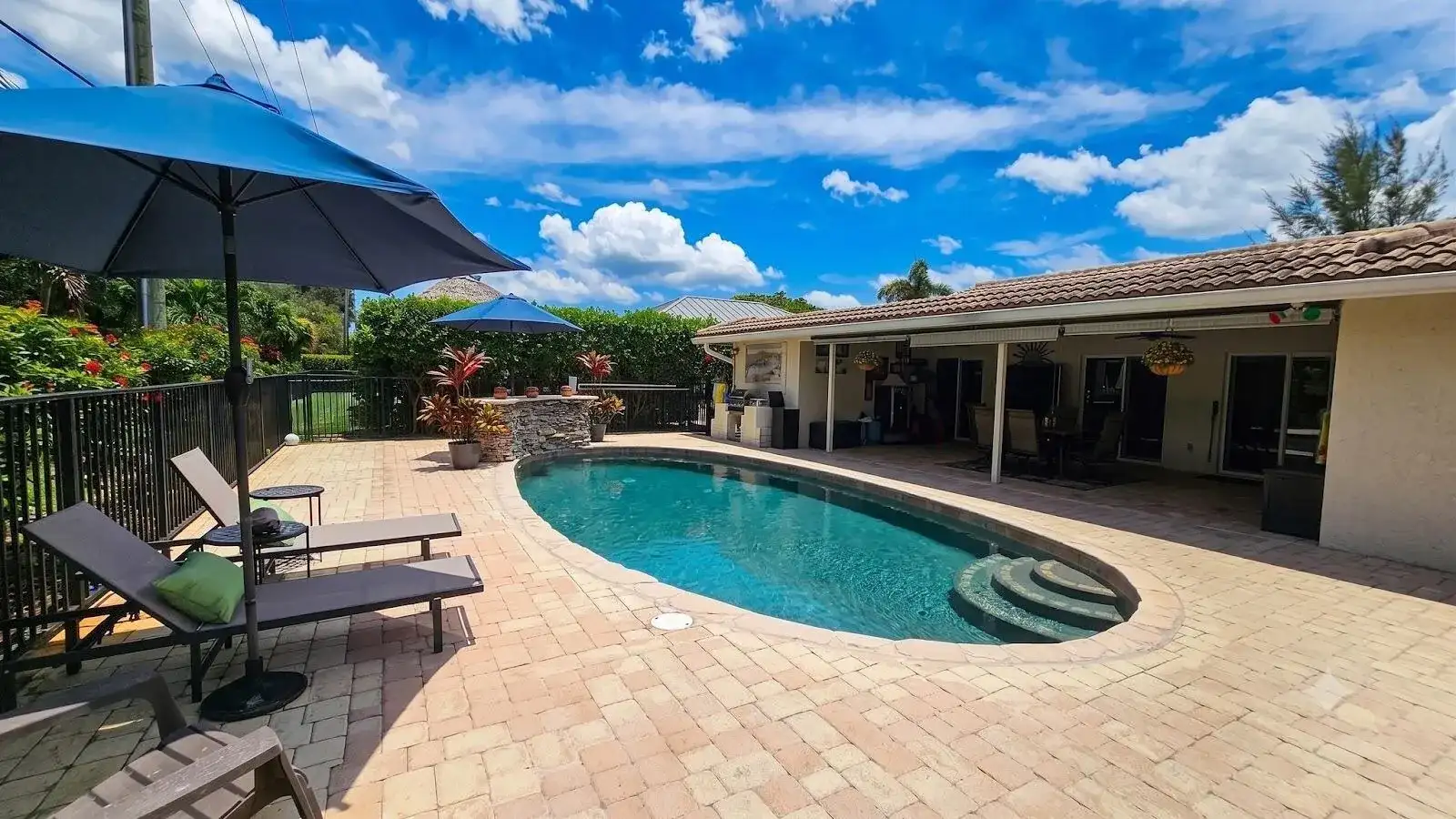 244 Walton-Heath Drive, Atlantis FL 33462 photo 3