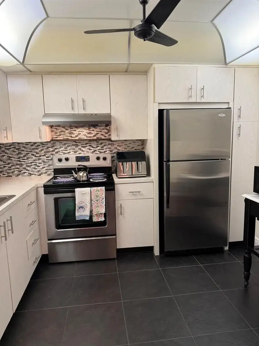 2070 Wolverton D # 2070, Boca Raton FL 33434 photo 3
