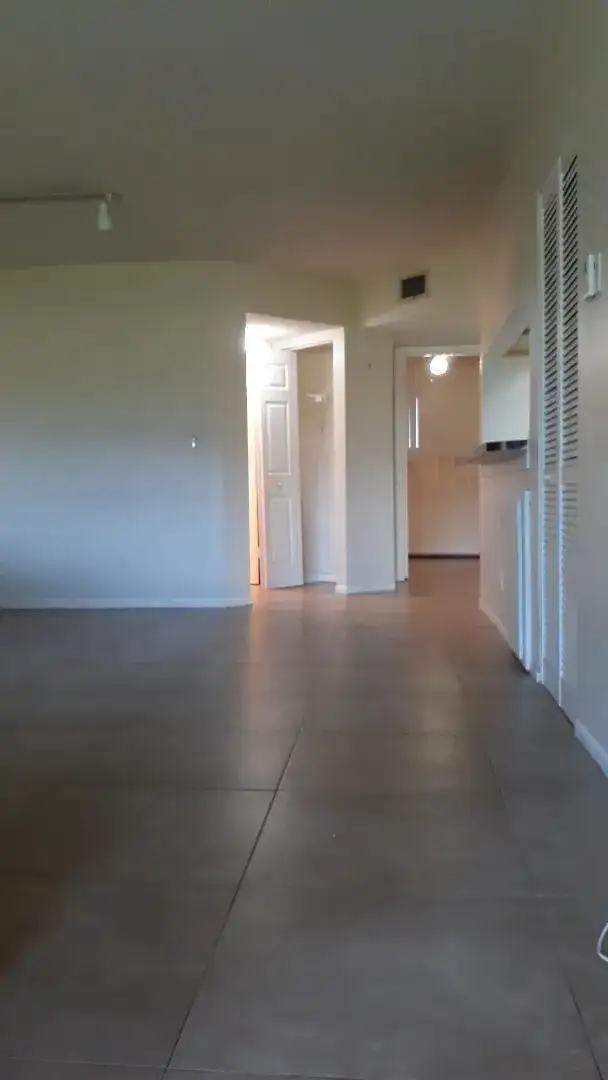 1081 Coral Club Drive, Coral Springs FL 33071 photo 3