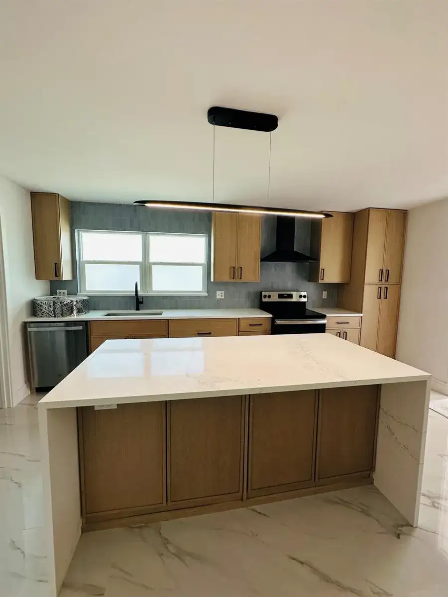 214 SW 4TH Street, Boca Raton FL 33432 photo 4