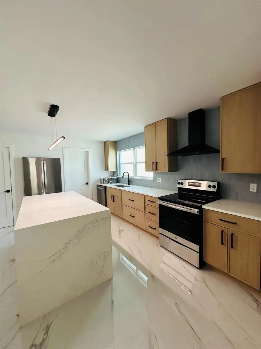 214 SW 4TH Street, Boca Raton FL 33432 photo 5