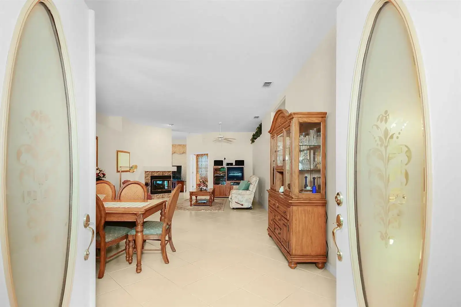 641 NW VENETTO Court, Port St. Lucie FL 34986 photo 4