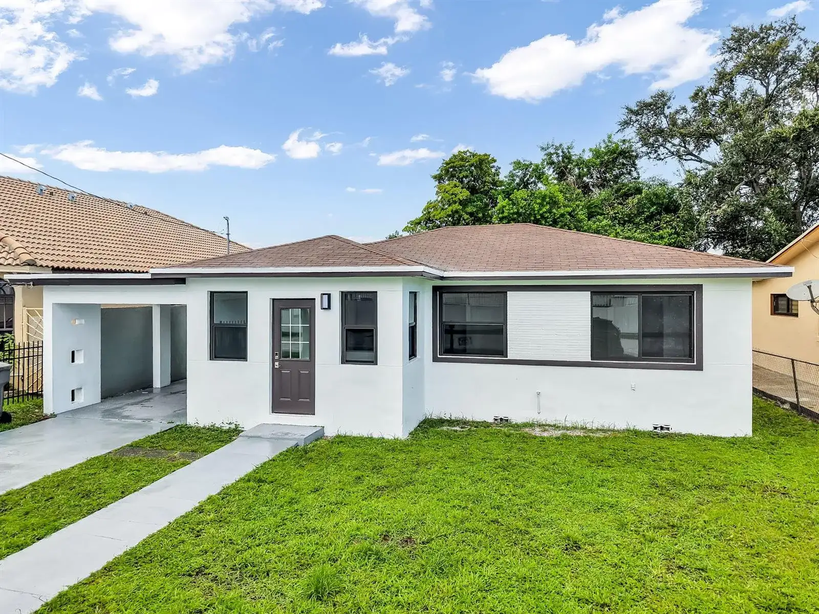 5015 SW 25TH Street, West Park FL 33023 photo 2