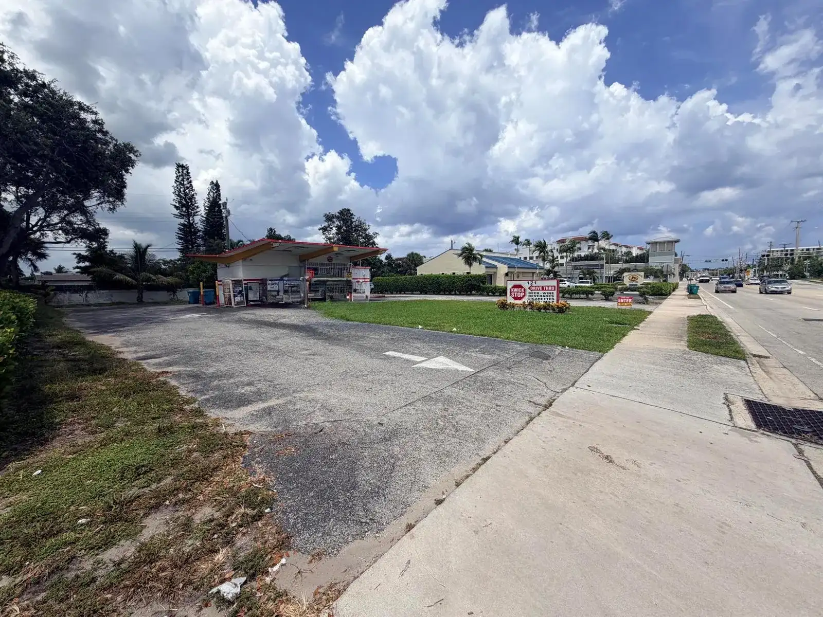 121 E Woolbright Road, Boynton Beach FL 33435 photo 4