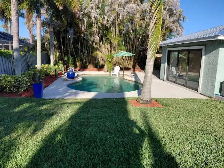 687 NE Maranta Terrado, Jensen Beach FL 34957 photo 5