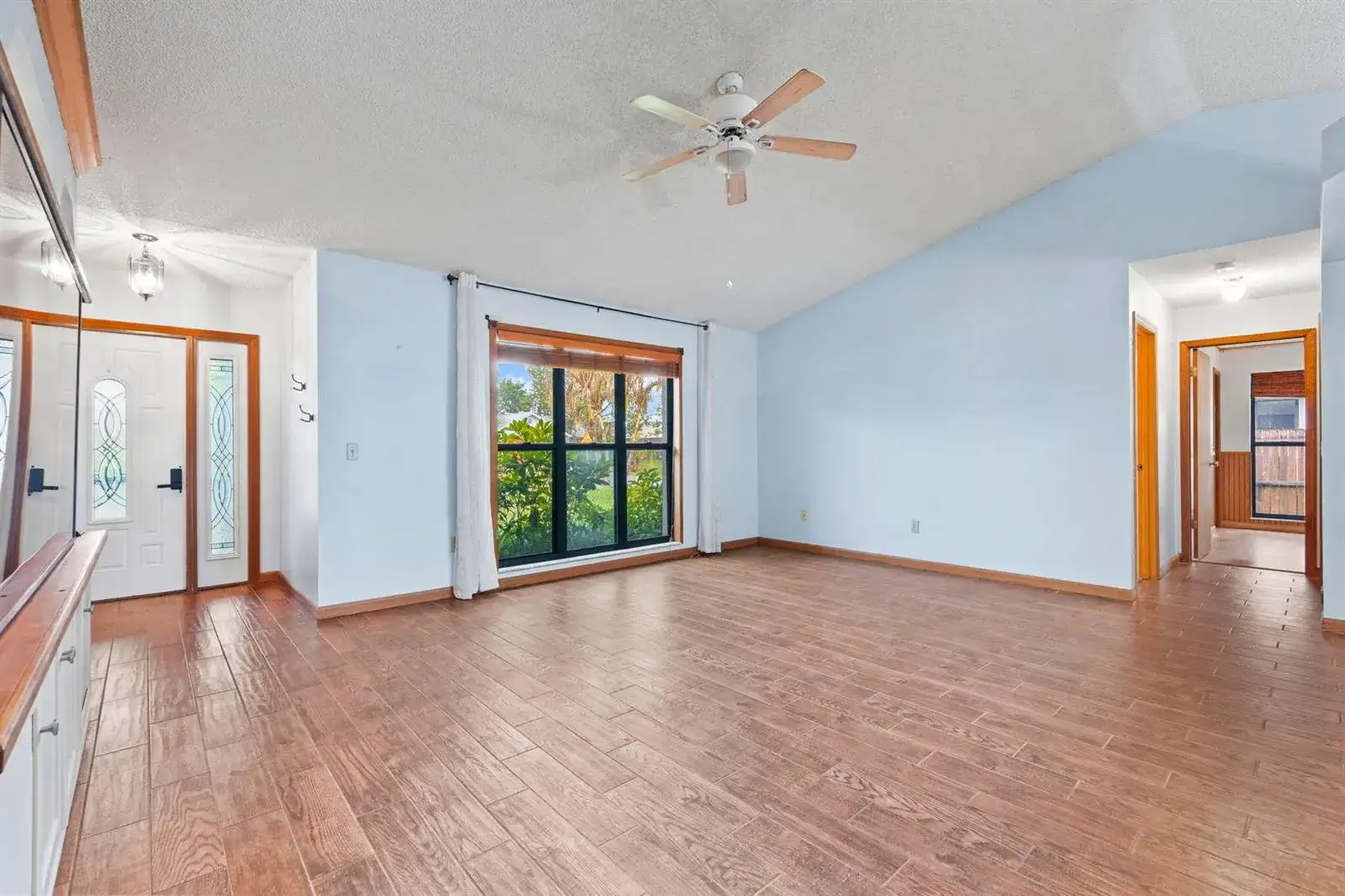 1001 SW Canary Terrace, Port St. Lucie FL 34953 photo 5