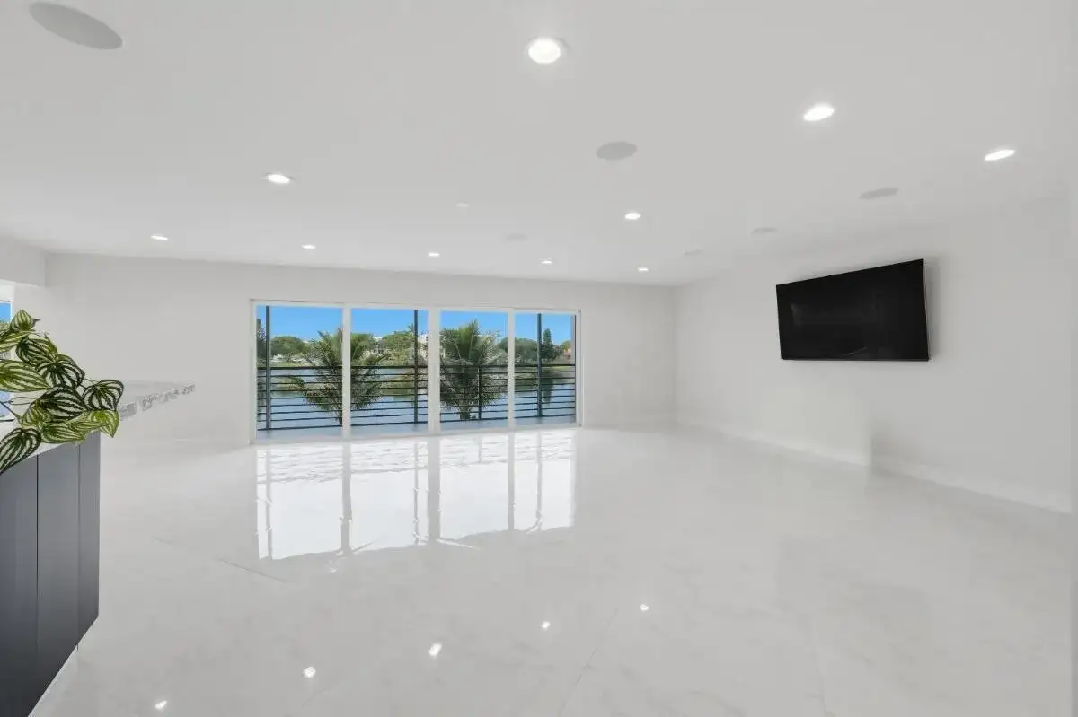 877 NE 195TH Street # 222, Miami FL 33179 photo 2