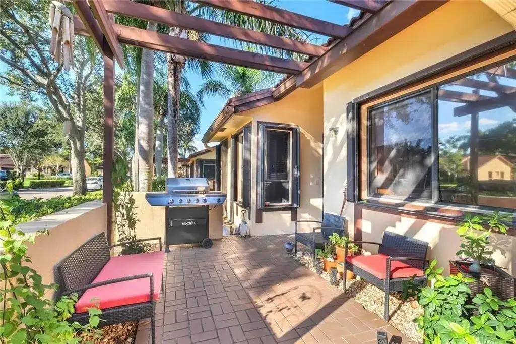 7212 PRIMROSE Lane # 7212, Tamarac FL 33321 photo 2