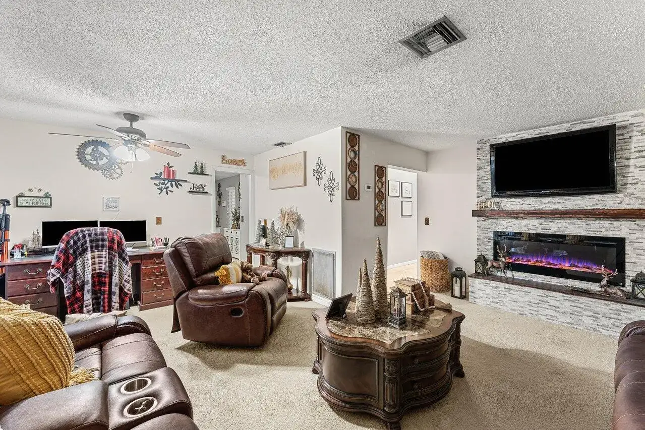 11260 NW 41st Street, Coral Springs FL 33065 photo 5