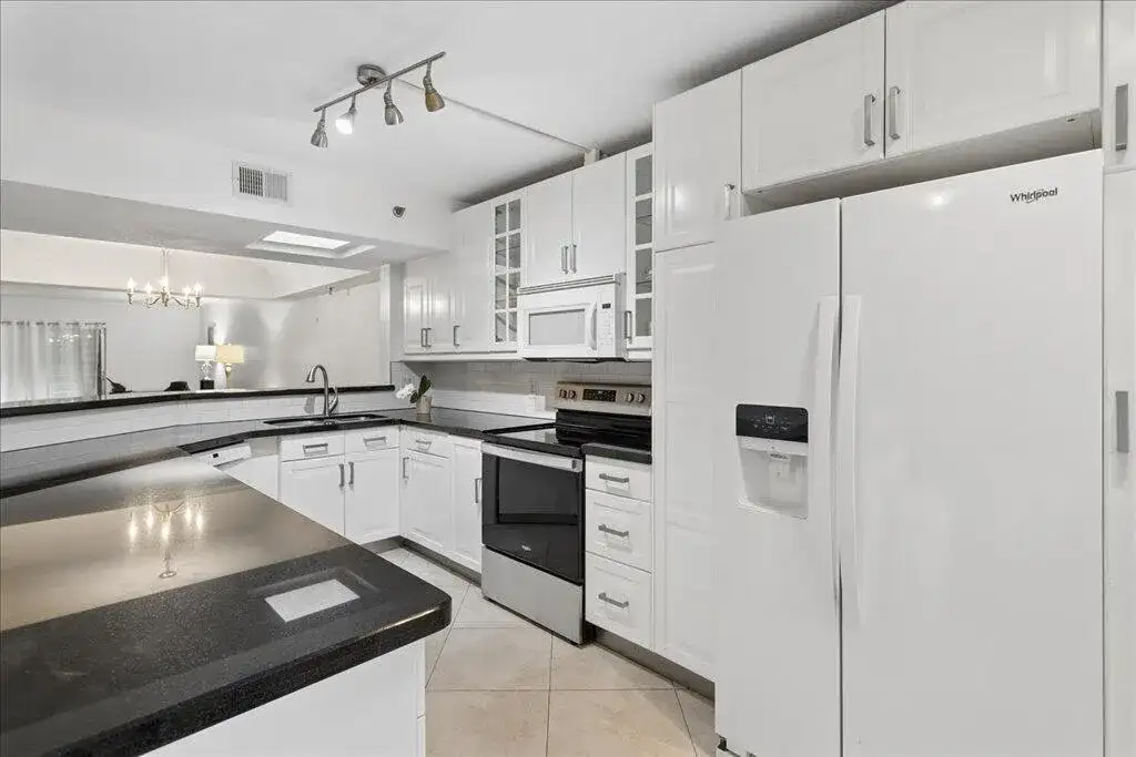 23344 CAROLWOOD Lane # 505, Boca Raton FL 33428 photo 4