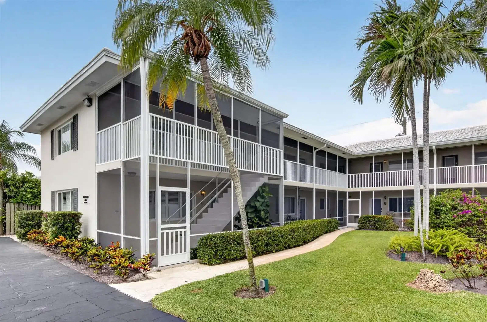 426 NE 7th Avenue # 2B, Delray Beach FL 33483 photo 2
