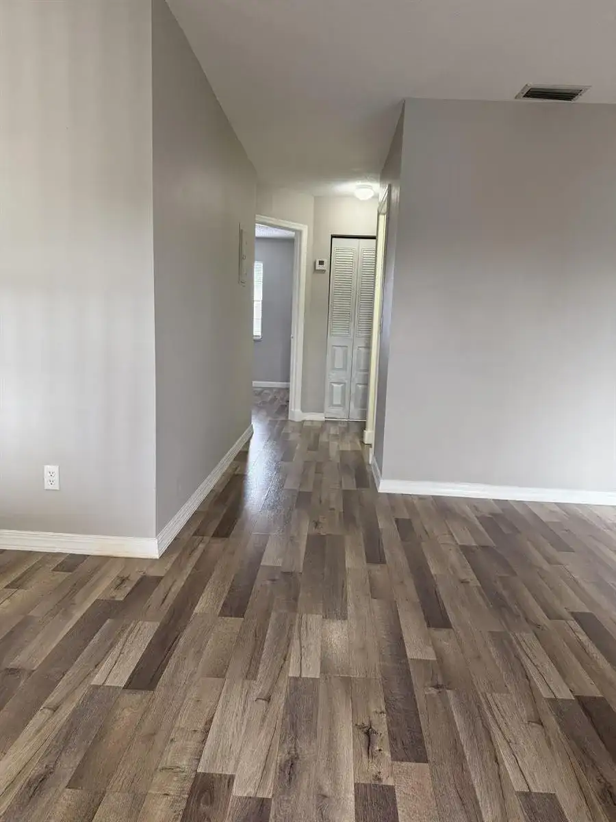 1409 LAKE Avenue # 6, FL 33460 photo 3