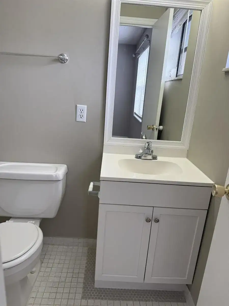 1409 LAKE Avenue # 6, FL 33460 photo 5