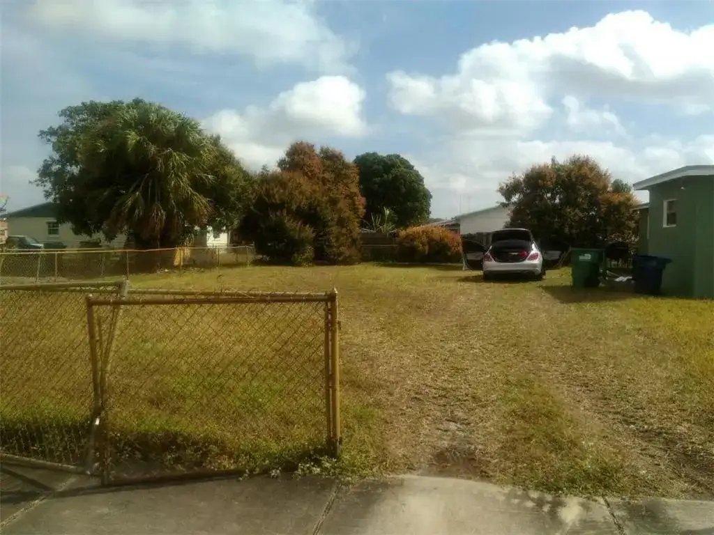 2951 NW 208TH Terrace, Miami Gardens FL 33056 photo 4