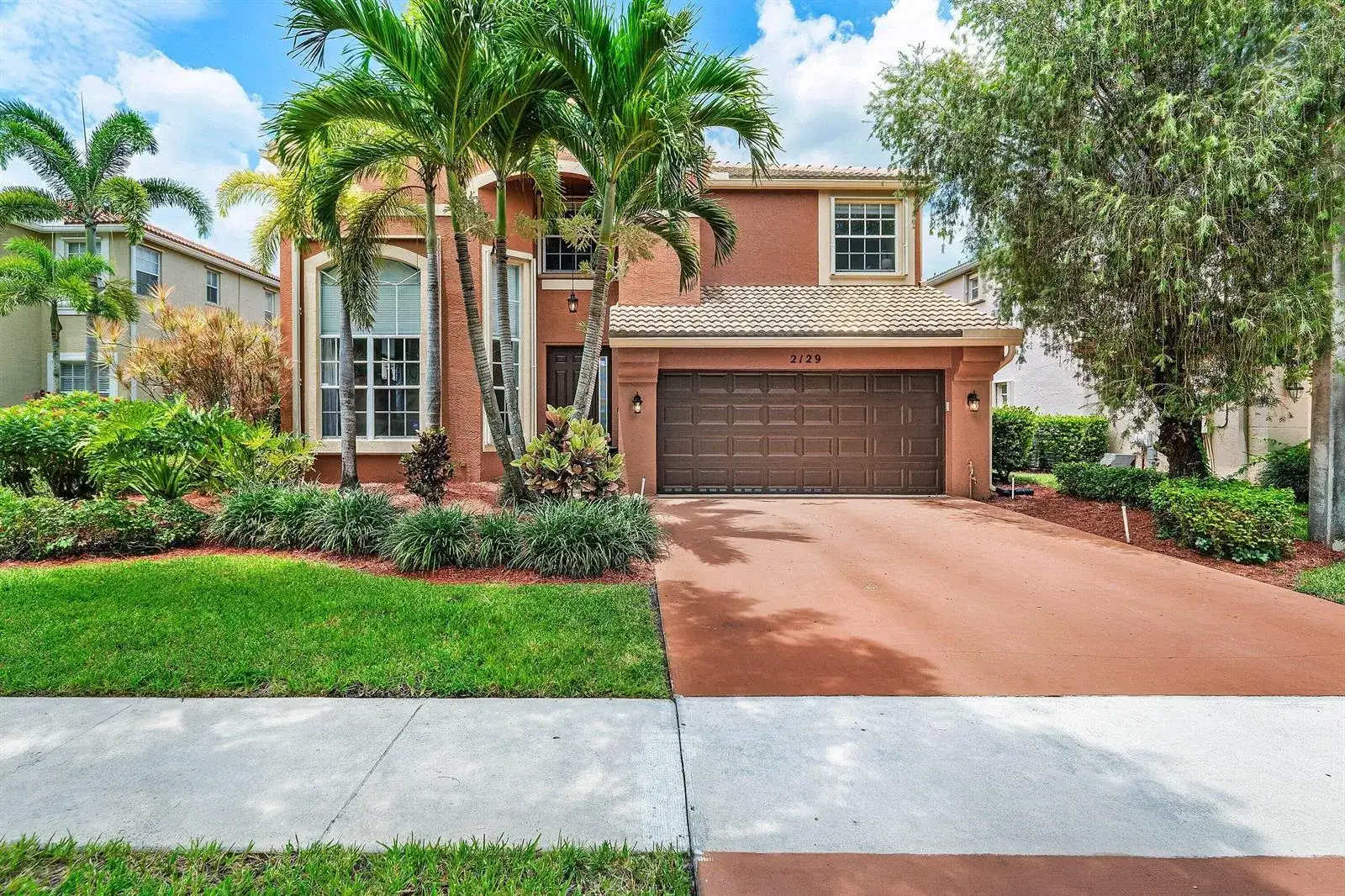 2129 RESTON Circle, Royal Palm Beach FL 33411 photo 2