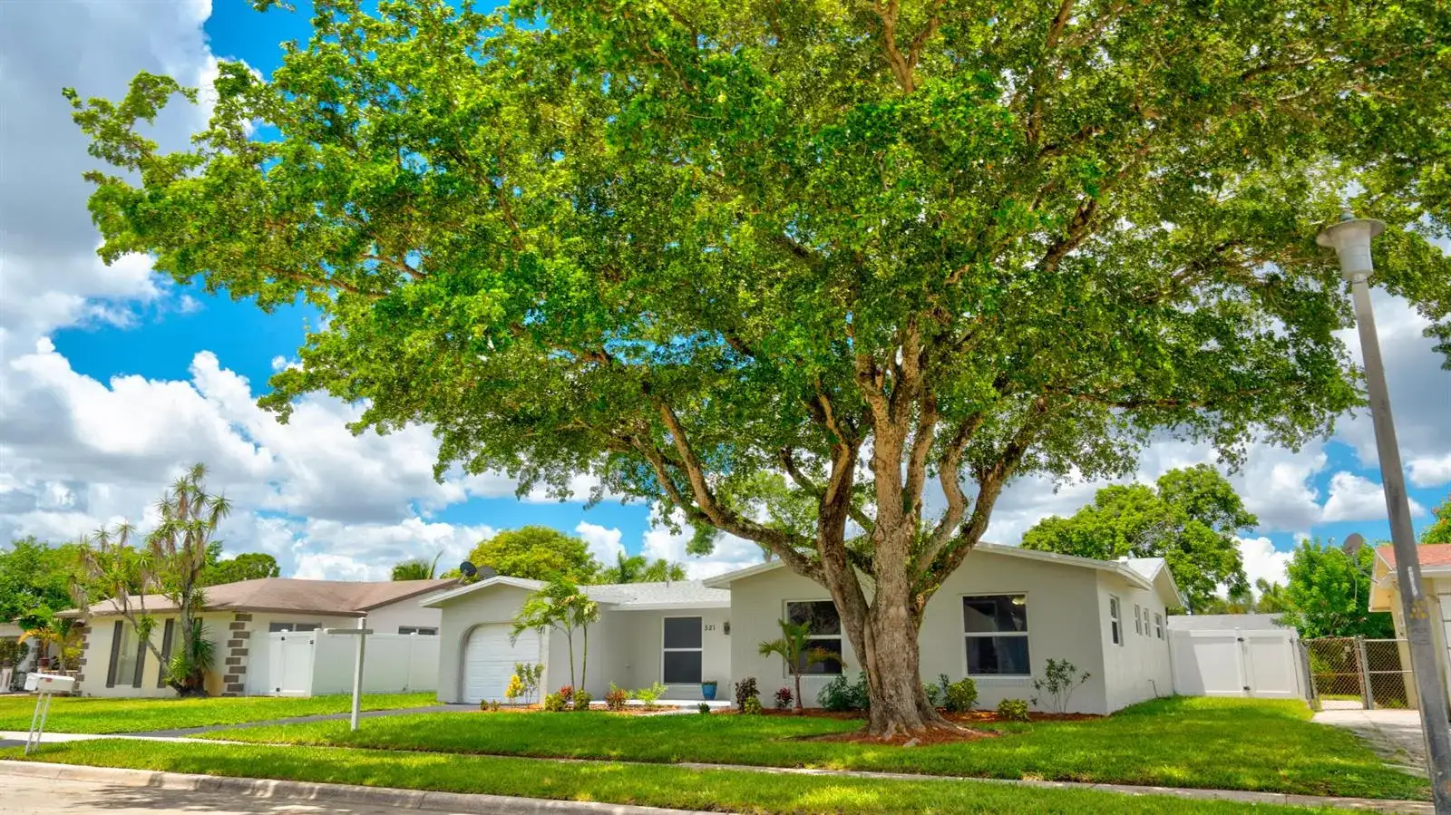 521 SW 63RD Terrace, Margate FL 33068 photo 2