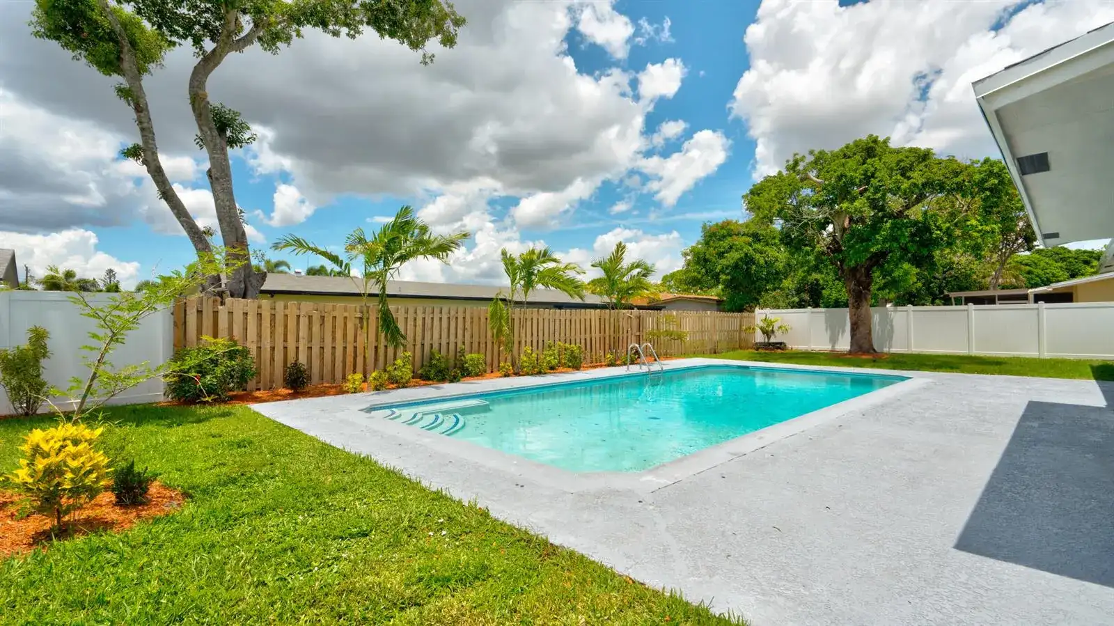 521 SW 63RD Terrace, Margate FL 33068 photo 5