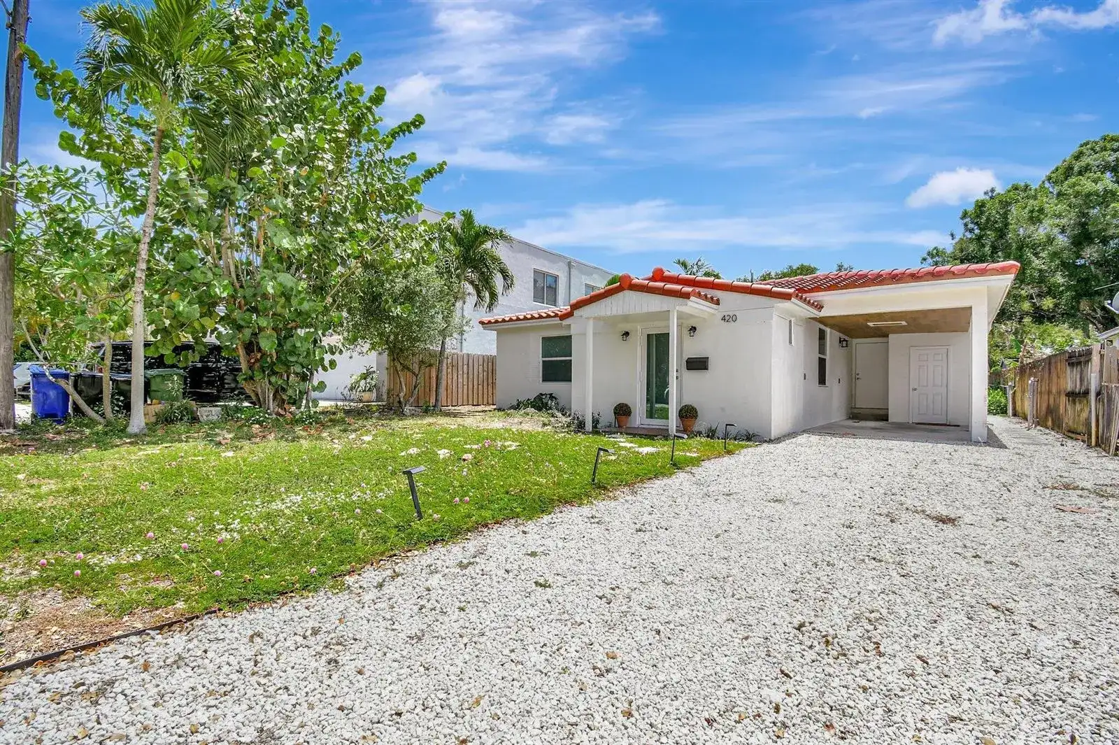420 SW 13TH Street, Fort Lauderdale FL 33315 photo 2