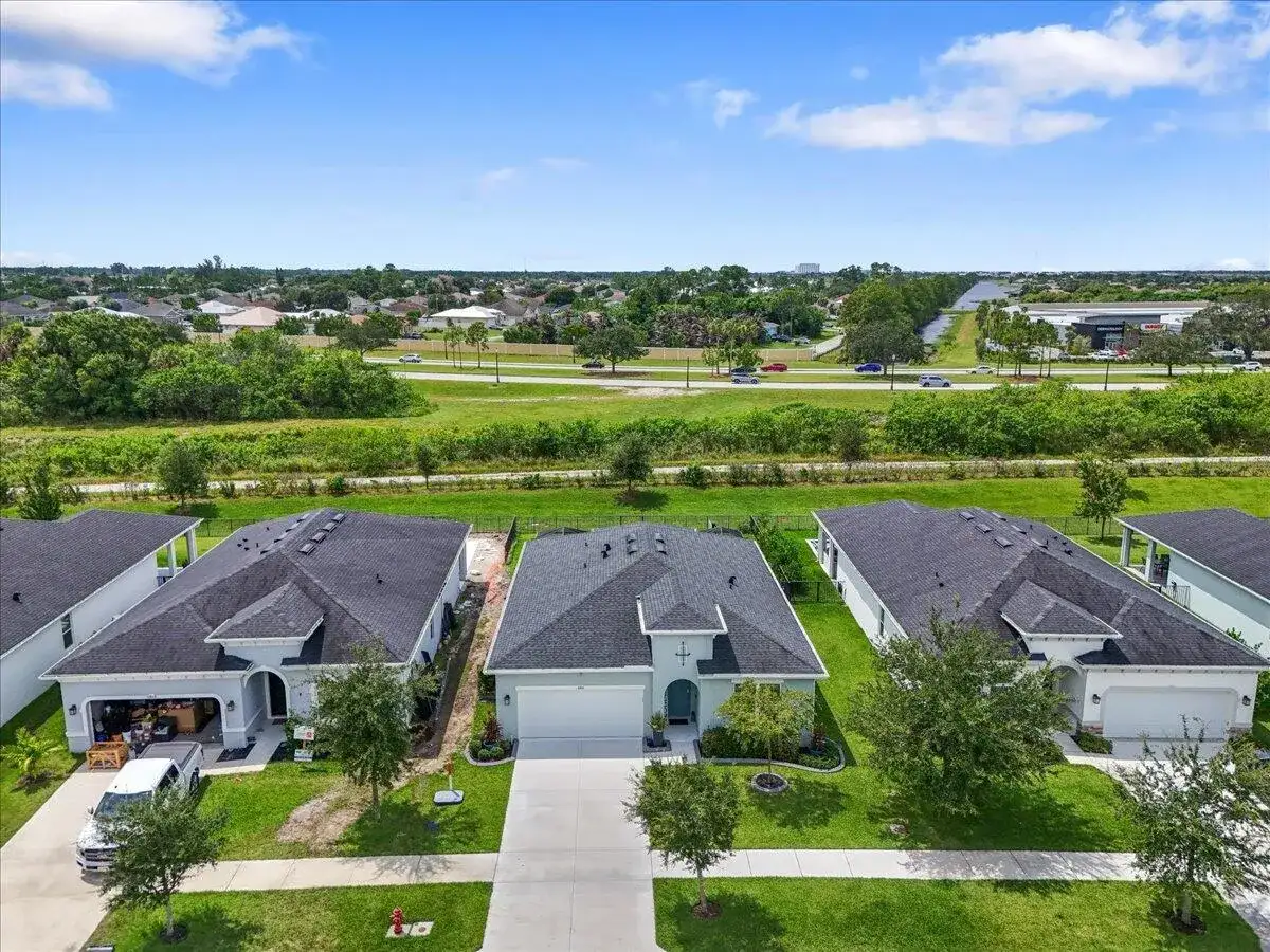 10814 SW Pacini Way, Port St. Lucie FL 34987 photo 2