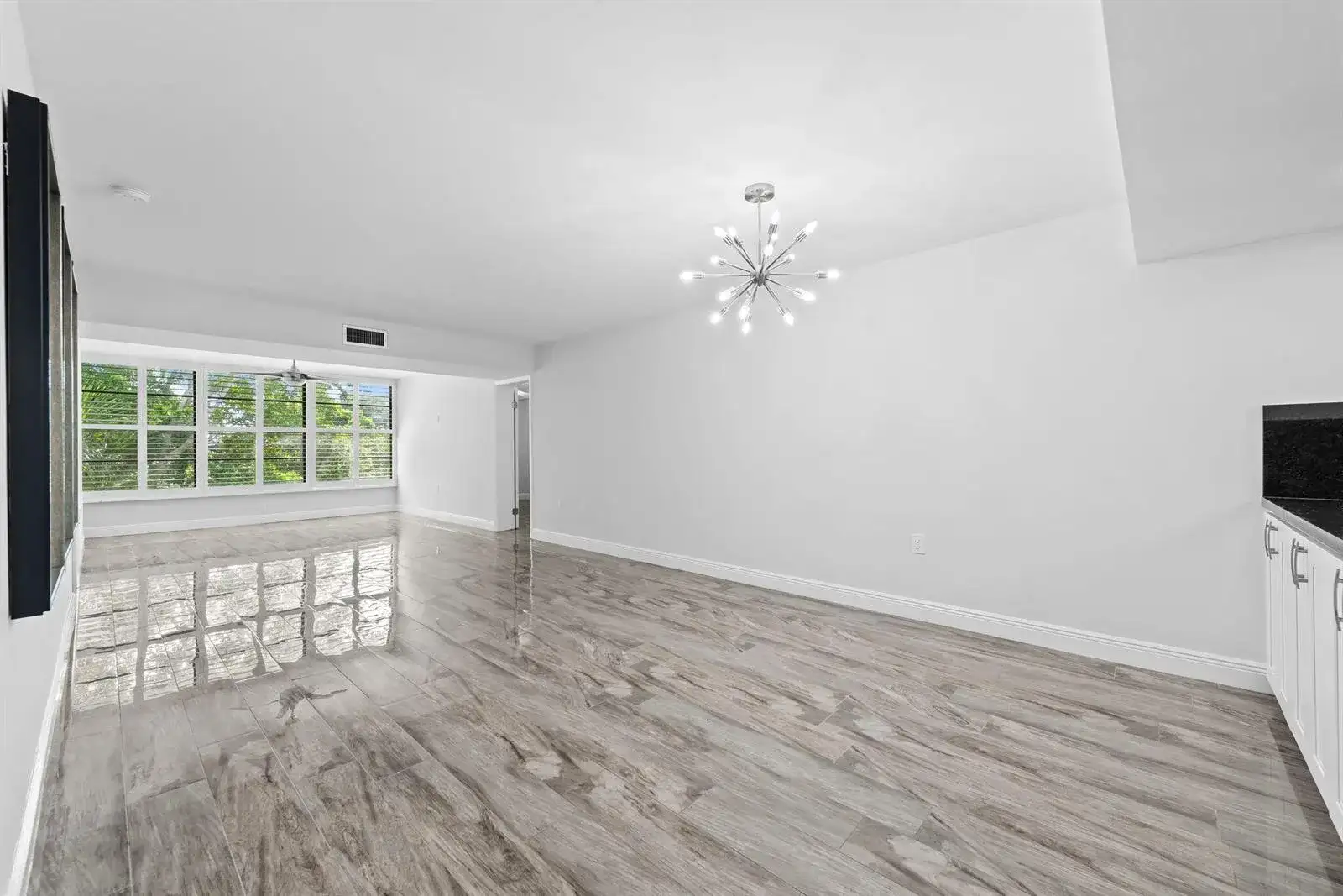 1502 Whitehall Drive # 403, Davie FL 33324 photo 5