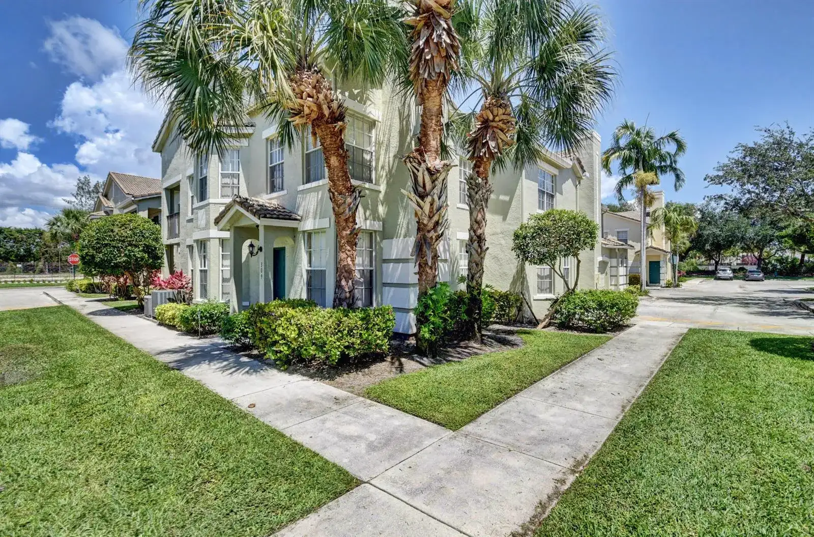 310 Belmont Place # 310, Boynton Beach FL 33436 photo 3