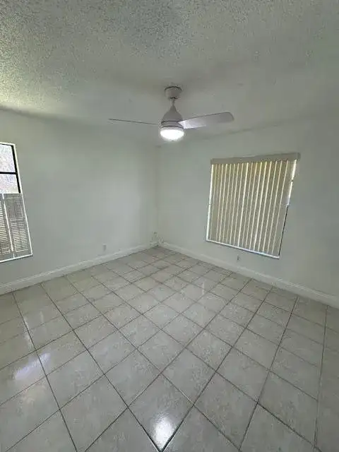 4355 Royal Banyan Way # 20, FL 33461 photo 5
