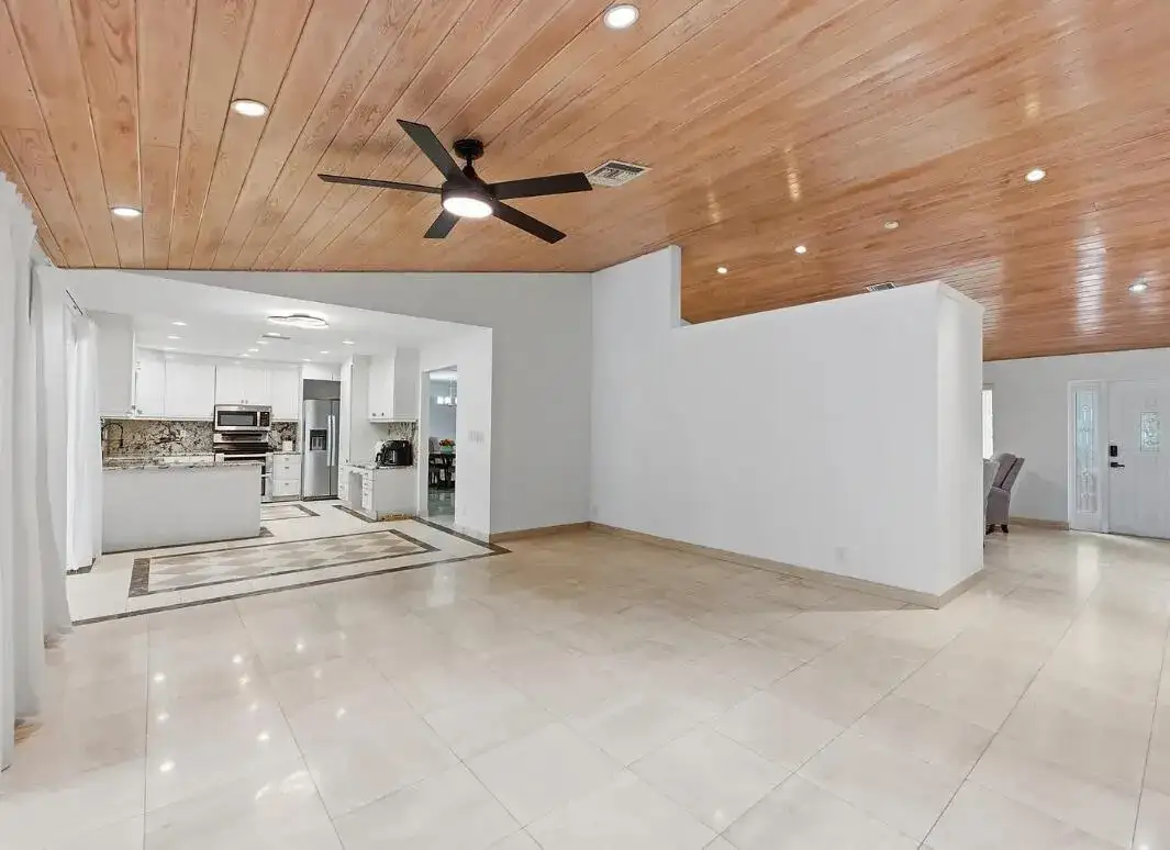 10740 NW 19th Street, Coral Springs FL 33071 photo 4