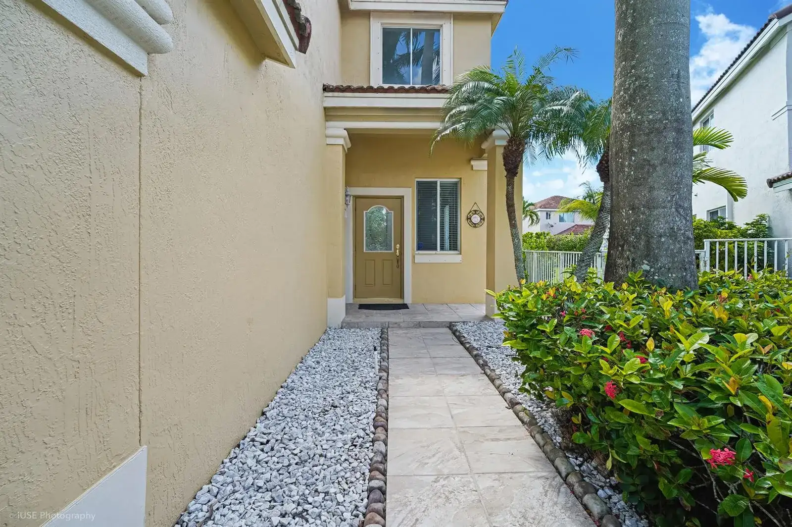 1428 CANARY ISLAND Drive, Weston FL 33327 photo 2