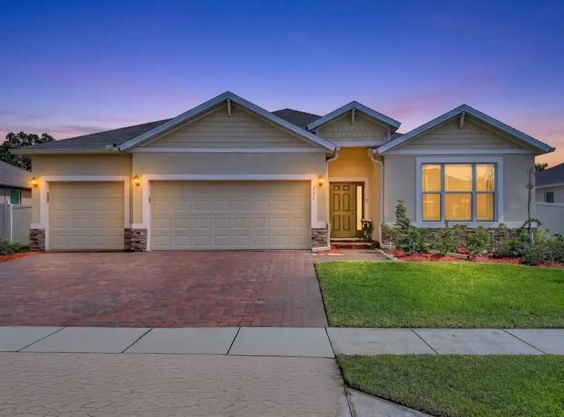 111 52ND Square, Vero Beach FL 32968 photo 2