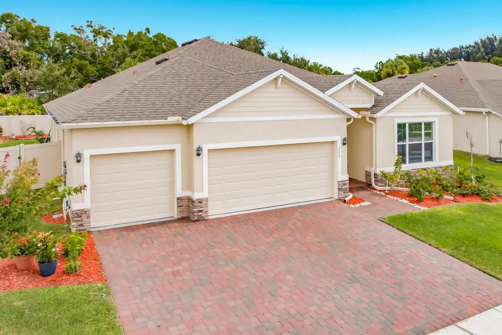 111 52ND Square, Vero Beach FL 32968 photo 4