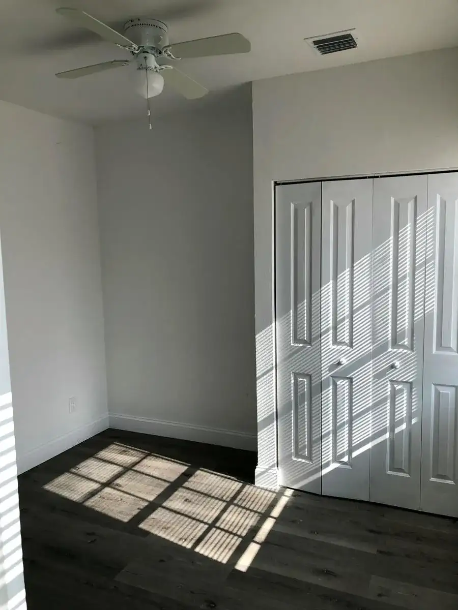 1462 40TH Street, West Palm Beach FL 33407 photo 5