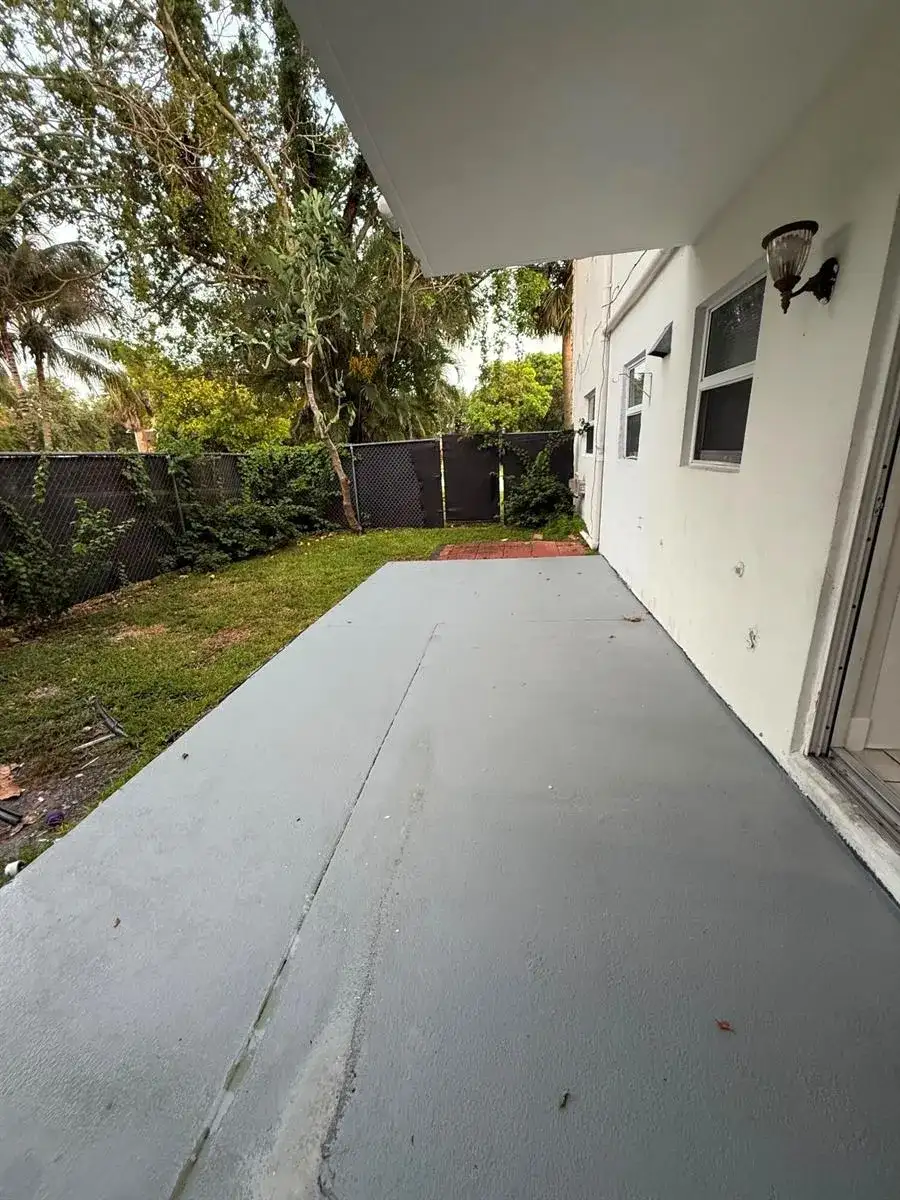 313 SW 1ST Court # 3, Pompano Beach FL 33060 photo 2