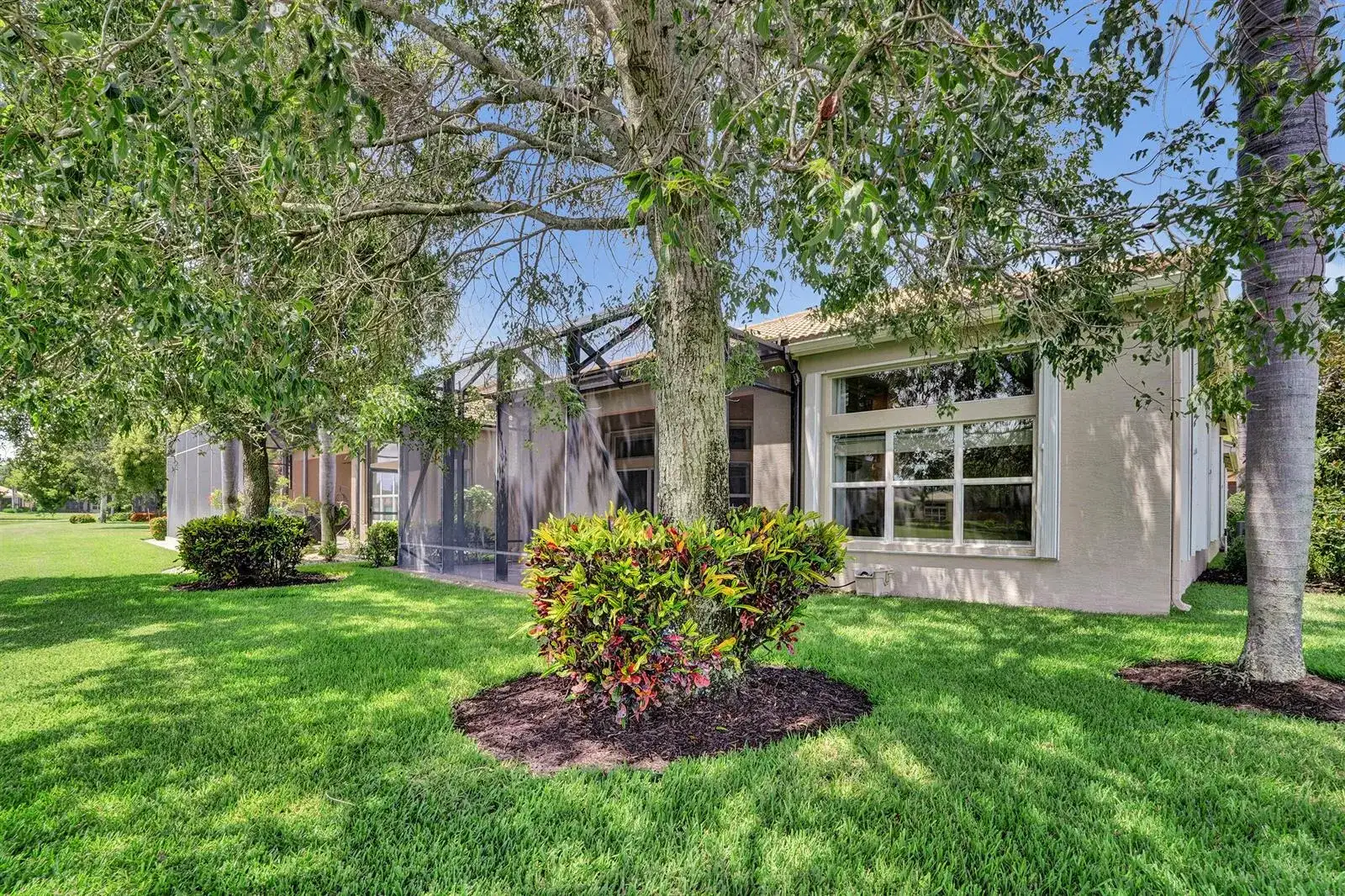 10794 REDLAKE Isle, Boynton Beach FL 33473 photo 5