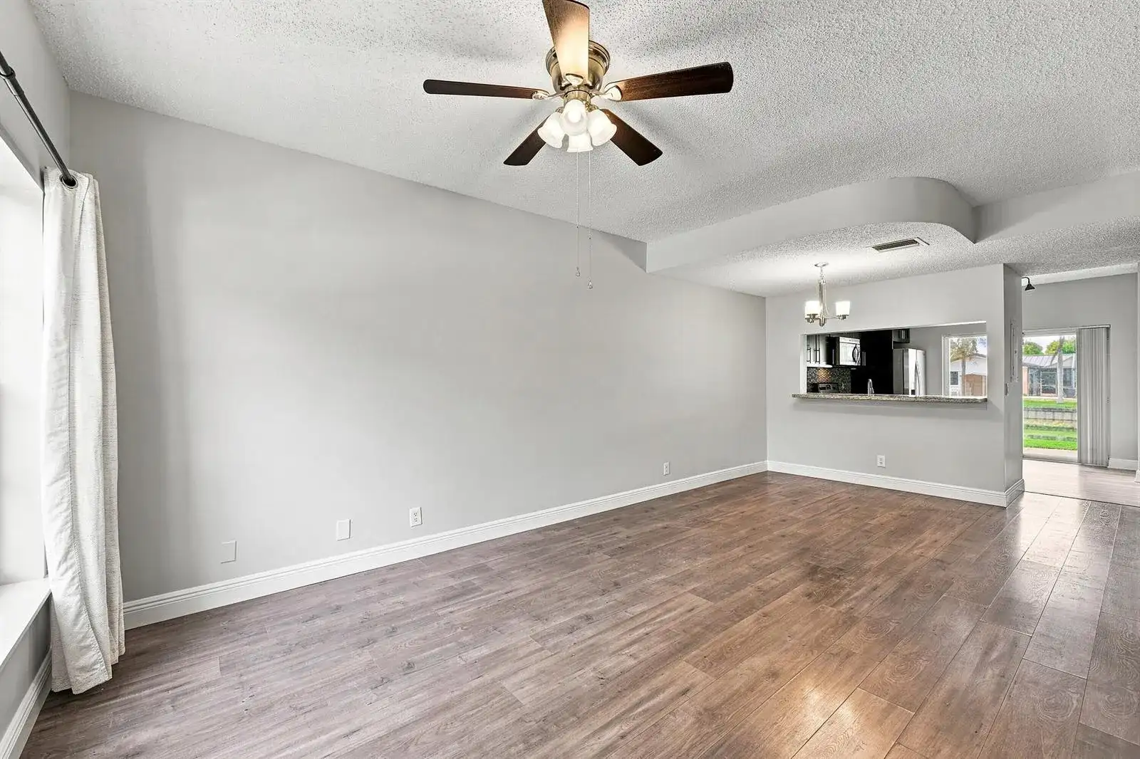 5372 Jubilee Way, Margate FL 33063 photo 5