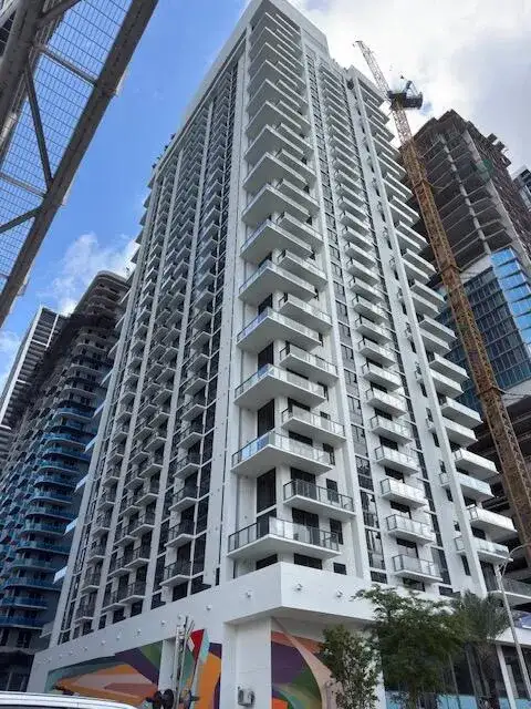 11 NE 6TH Street # 2215, Miami FL 33132 photo 2