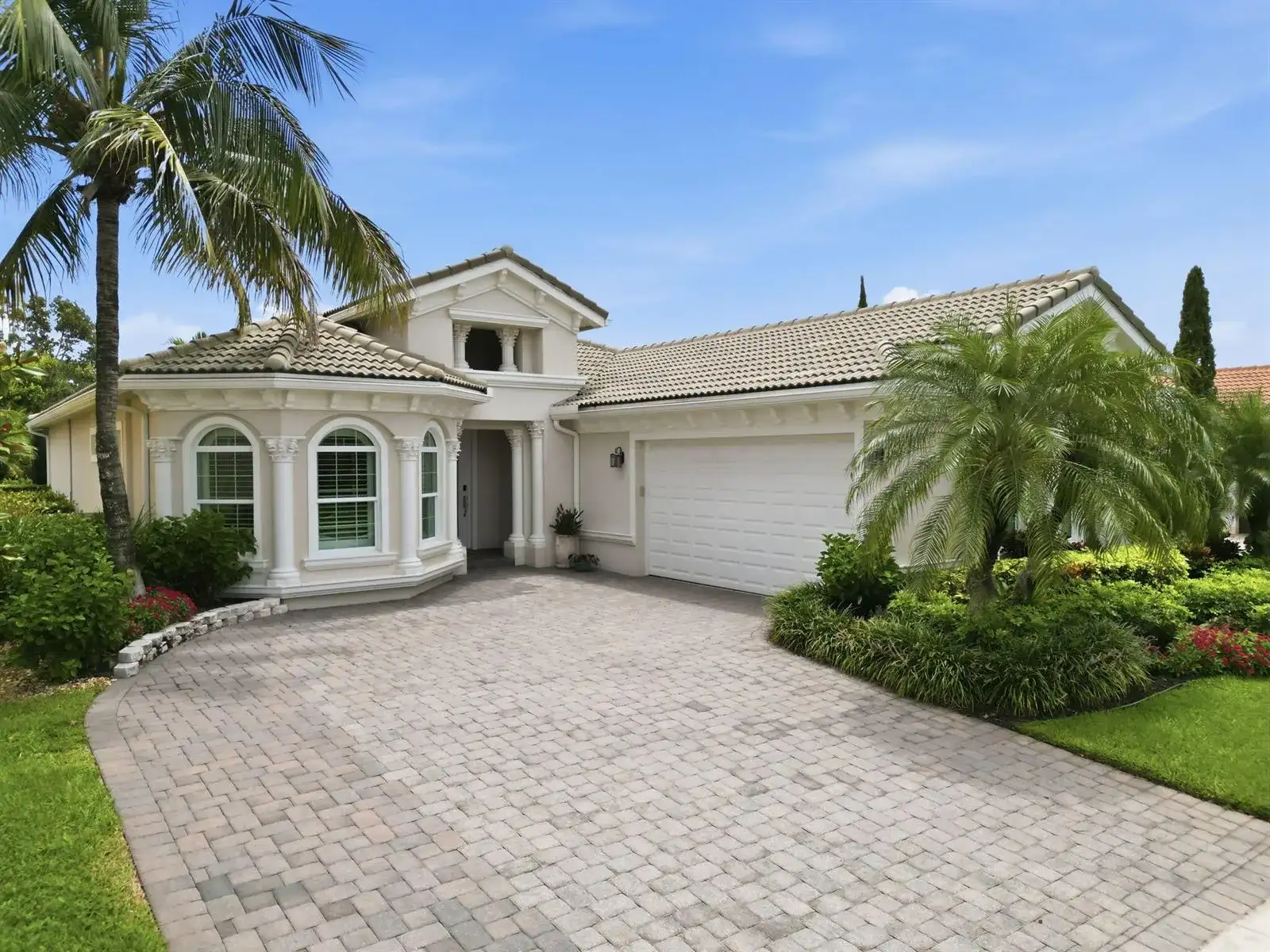 260 Carina Drive, Jupiter FL 33478 photo 3