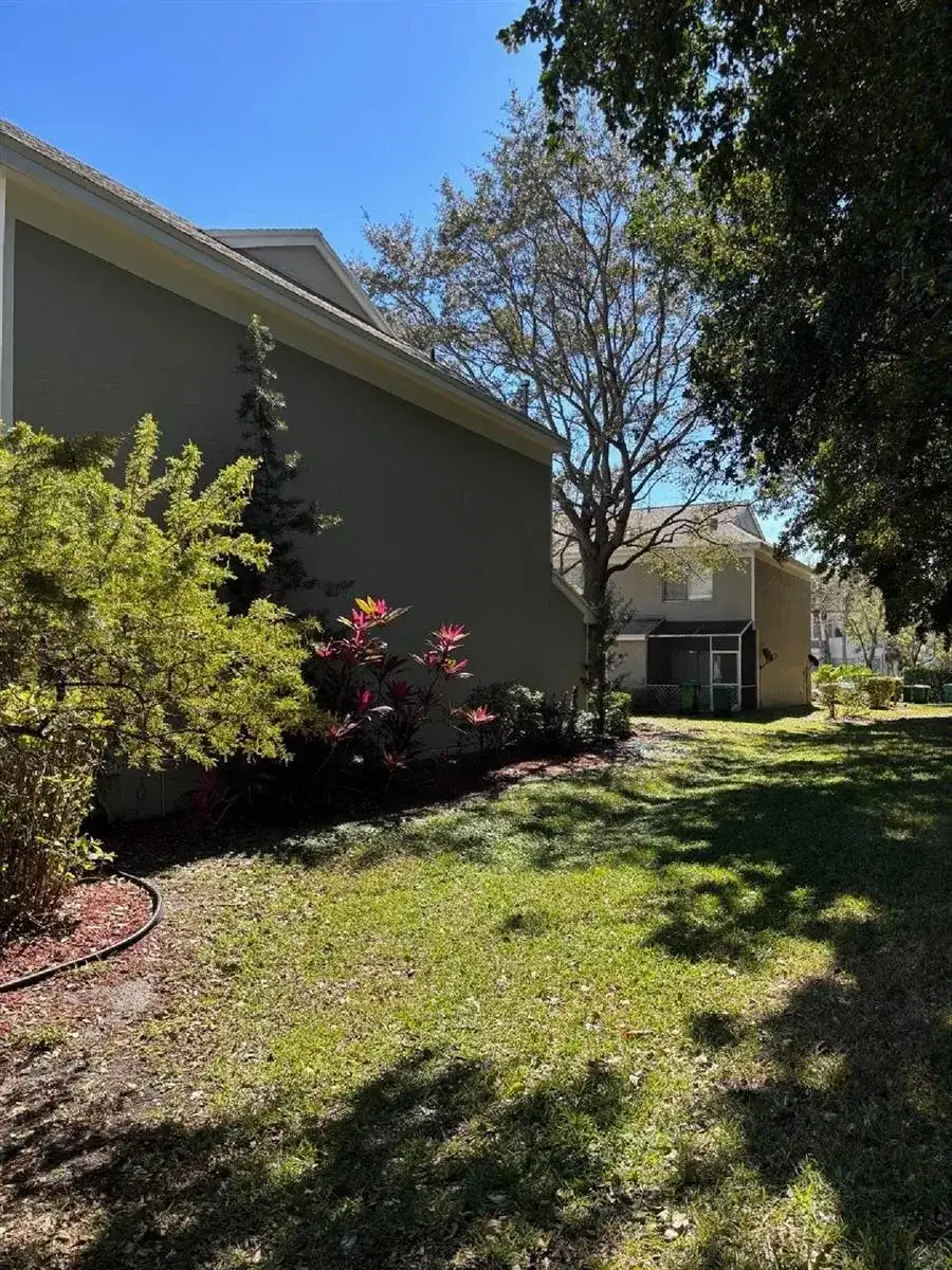 11050 CONCH Court, Tamarac FL 33321 photo 4