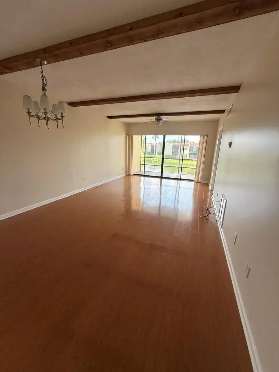 2050 Oleander Boulevard # 202, Fort Pierce FL 34950 photo 2