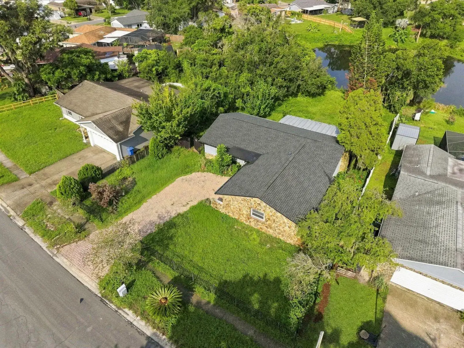 3801 Southview Drive, Brandon FL 33511 photo 3